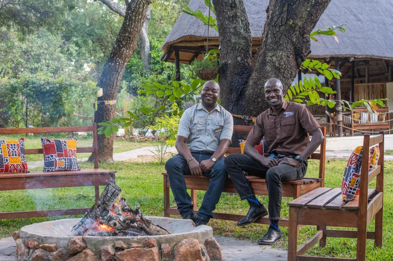 Pioneer Camp Villa Lusaka Buitenkant foto
